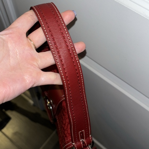 RARE Coach Y2K Red Signature Soho Logo Canvas Leather Buckle Small Shoulder Bag - Picture 2 of 16